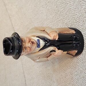 VINTAGE WINSTON CHURCHILL 4" TOBY JUG
